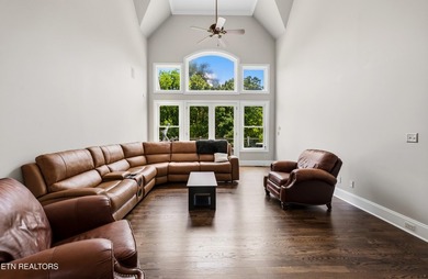 Experience luxury living in this exceptional custom-built home - photo 6