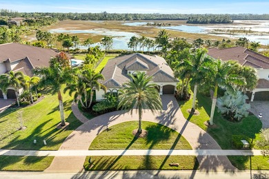 Lake Home For Sale in Palm Beach Gardens, Florida