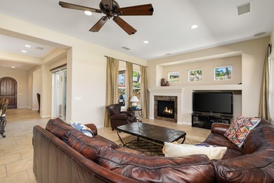 Premium golf course pool home ideally positioned on the tee - photo 6