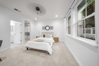 Modern Luxury Meets Everyday Convenience in the Highly Desirable - photo 5