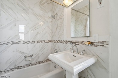 Experience timeless elegance and breathtaking NYC views in this - photo 20