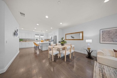Modern Luxury Meets Everyday Convenience in the Highly Desirable - photo 10