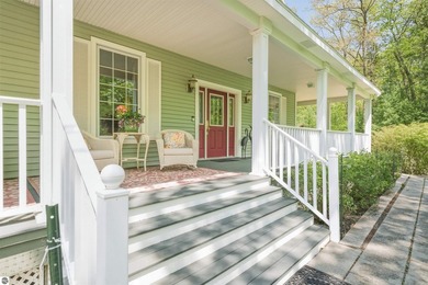 In desirable Williamsburg on 5 private wooded acres, this - photo 3