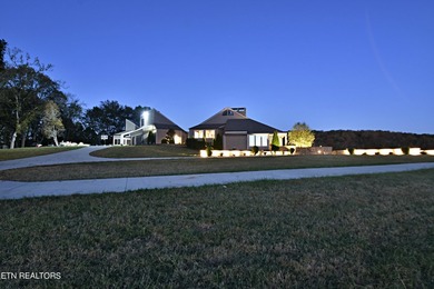 Once-in-a-lifetime Opportunity! Full of Charm and History this - photo 5