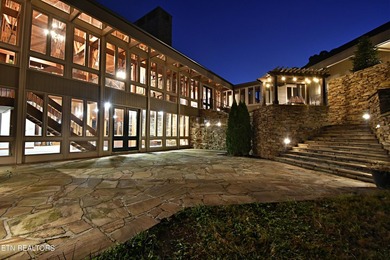 Once-in-a-lifetime Opportunity! Full of Charm and History this - photo 8