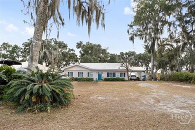 Deep-water living on the Sapelo River in the coveted Shell Point - photo 3