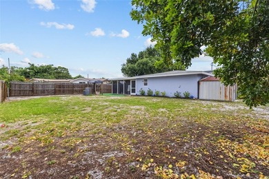 Under contract-accepting backup offers. Welcome to this - photo 11