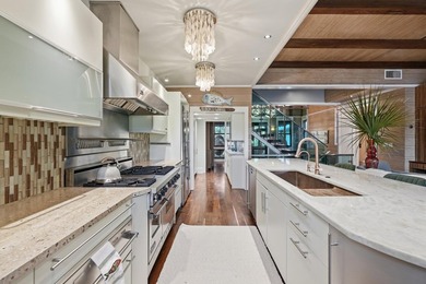21 Blackwater Street presents a rare opportunity to own one of - photo 19