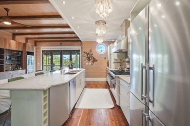 21 Blackwater Street presents a rare opportunity to own one of - photo 23