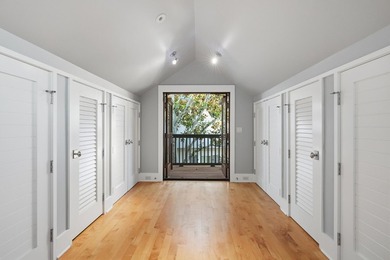 21 Blackwater Street presents a rare opportunity to own one of - photo 36