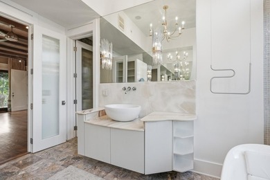 21 Blackwater Street presents a rare opportunity to own one of - photo 39