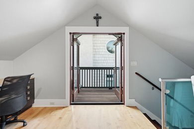 21 Blackwater Street presents a rare opportunity to own one of - photo 41