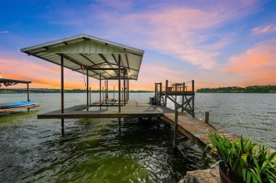 Charming Rustic Lakefront home with Spectacular Views! Nestled - Lake Home For Sale in Fort Worth, Texas