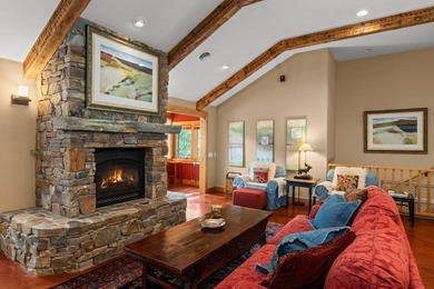 A well kept secret is this fabulous four bedroom three bath home - photo 15