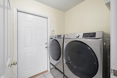 Welcome to 98175 Golf Club Drive, a well-maintained 4-bedroom - photo 20
