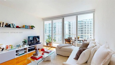 Spacious 1BR/1BA at 5600 Collins with huge private balcony