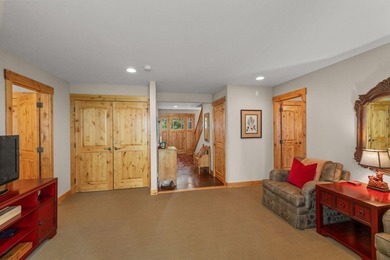 A well kept secret is this fabulous four bedroom three bath home - photo 28