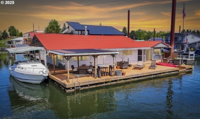 Lake Home For Sale in Portland, Oregon