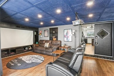 From the saltwater pool and private home theatre to the - photo 14