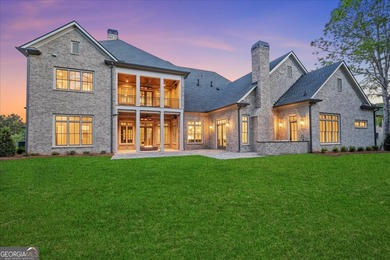 SOPHISTICATED ELEGANCE THROUGHOUT THIS STUNNING NEW CUSTOM - photo 15