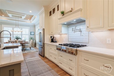 Open concept design, expansive windows offering light-filled - photo 16