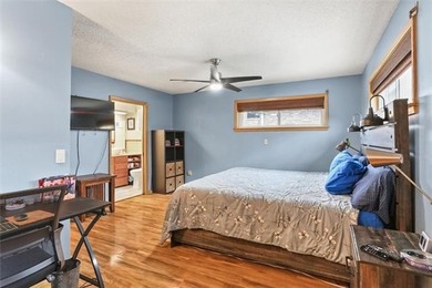 From the saltwater pool and private home theatre to the - photo 17