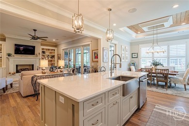 Open concept design, expansive windows offering light-filled - photo 18