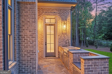 SOPHISTICATED ELEGANCE THROUGHOUT THIS STUNNING NEW CUSTOM - photo 20