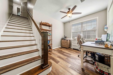 Welcome Home! Move in Ready with nice remodel! This beautiful - photo 22