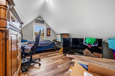 Welcome Home! Move in Ready with nice remodel! This beautiful - photo 25