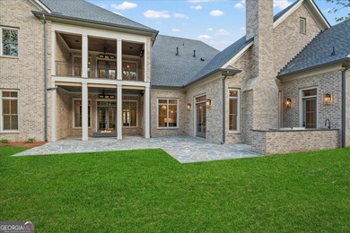 SOPHISTICATED ELEGANCE THROUGHOUT THIS STUNNING NEW CUSTOM - photo 25