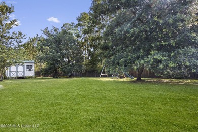 Welcome to this beautiful 4 - bedroom, 2 bath home located in - photo 27