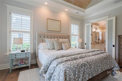 Open concept design, expansive windows offering light-filled - photo 35