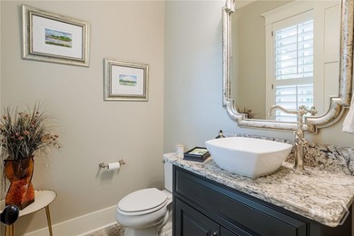 Open concept design, expansive windows offering light-filled - photo 50
