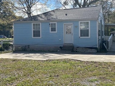 office space slash rental property for sale in Gulfport. Located