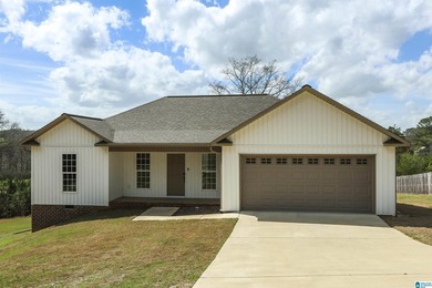 (private lake, pond, coastal) Home Active Under Contract in Jacksonville Alabama
