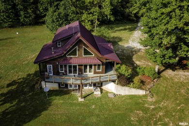 (private lake, pond, creek) Home For Sale in Makanda Illinois