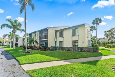 You are going to fall in love with this stunning 2 bedroom, 2 - photo 1