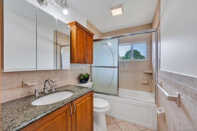 Charming Split-Level Gem in South Wantagh tucked away on a quiet - photo 13