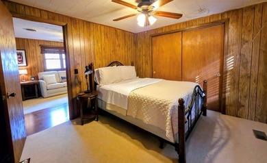 Discover your perfect getaway in this charming 3 bedroom, 2 - photo 14