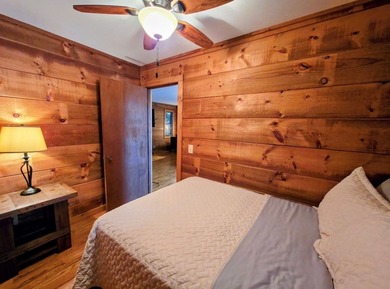 Discover your perfect getaway in this charming 3 bedroom, 2 - photo 21