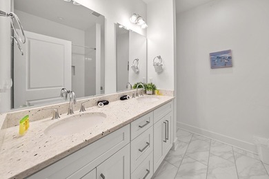 Built in 2021, this beautifully maintained 4-bedroom, 3-bathroom - photo 23