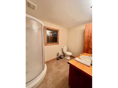 Discover your perfect getaway in this charming 3 bedroom, 2 - photo 23