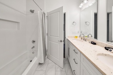 Built in 2021, this beautifully maintained 4-bedroom, 3-bathroom - photo 24