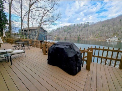 Discover your perfect getaway in this charming 3 bedroom, 2 - photo 27