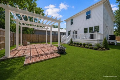 Built in 2021, this beautifully maintained 4-bedroom, 3-bathroom - photo 28