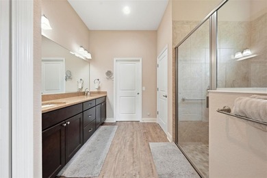 Virtually Staged. WELCOME HOME to this BEAUTIFULLY maintained - photo 34