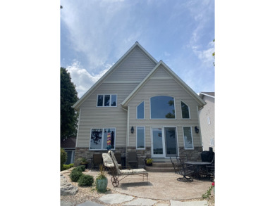 Fox Lake - Dodge County Home For Sale in Fox Lake Wisconsin