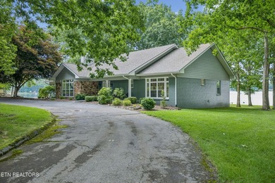 Welcome to 8721 Cherokee Trail, a stunning 1-acre Lakefront lot - photo 4
