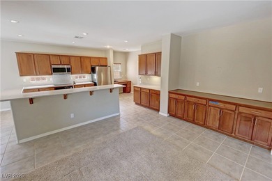 *IMMACULATE* MOVE-IN CONDITION!! LOCATED IN MOUNTAIN FALLS